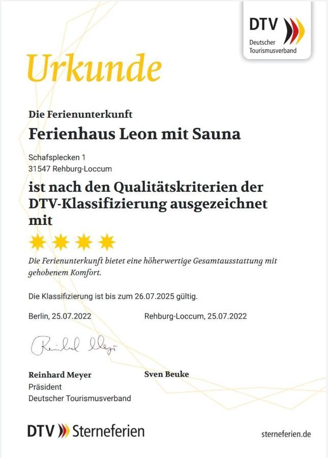Leon Mit Sauna Holiday home *