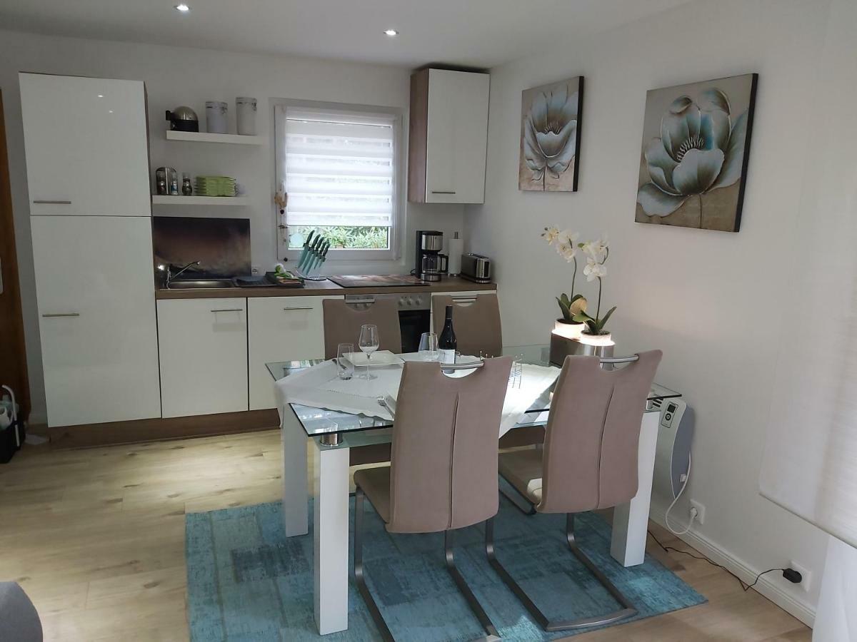 Leon Mit Sauna Holiday home *